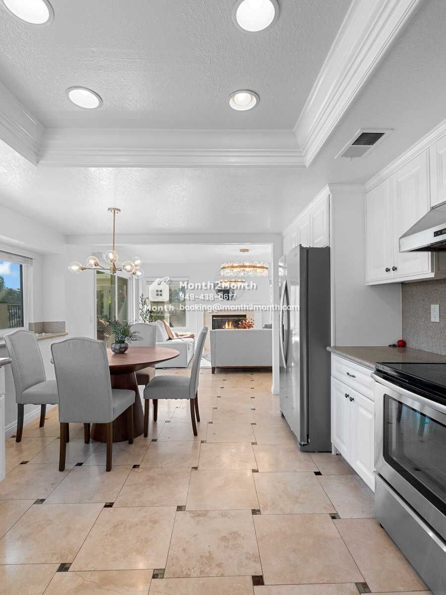 Portrait original 20251105175106 668acdbb full size 13