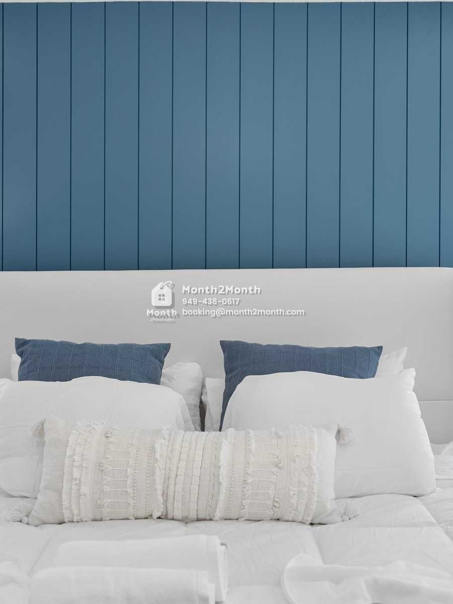 Portrait original 20251105175919 5a5b5dd0 full size 54