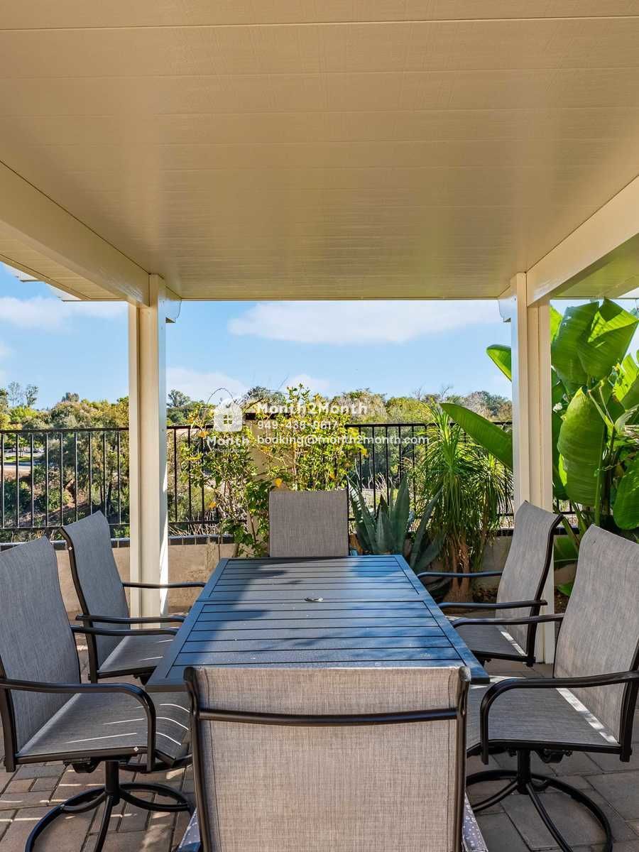 Portrait original 20251105180156 03c766dc full size 63