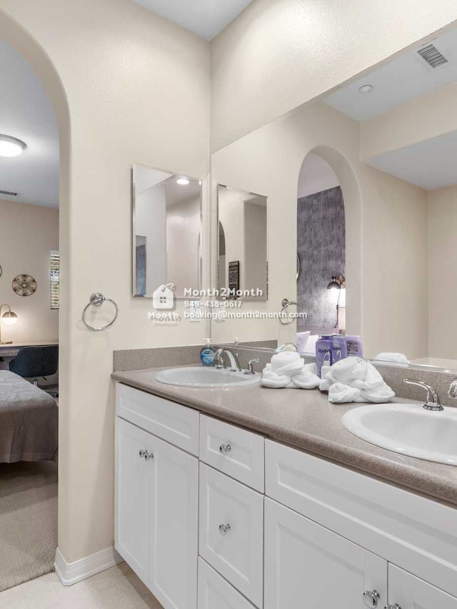 Portrait original 20251130195742 ec79340e full size 21