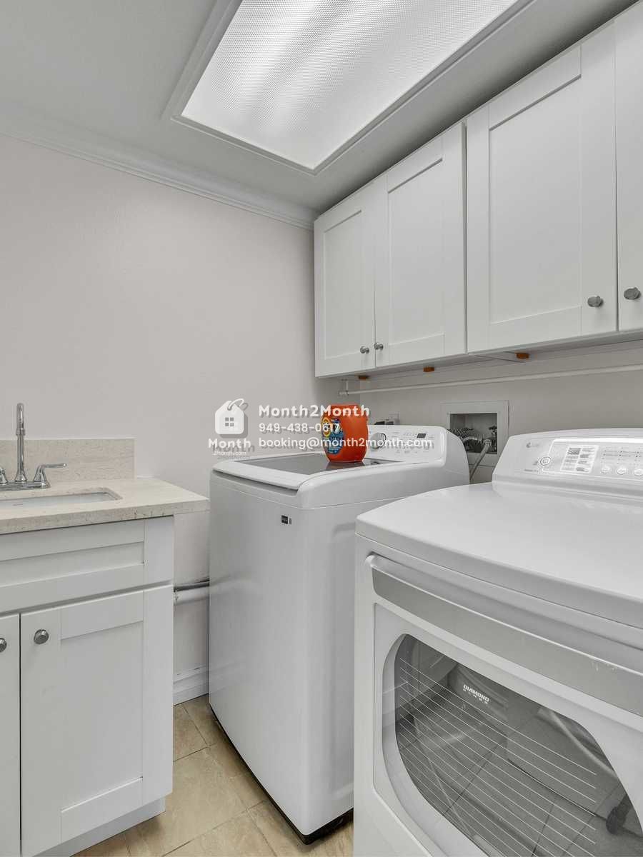 Portrait original 20260112095459 37819f9e indoor 20