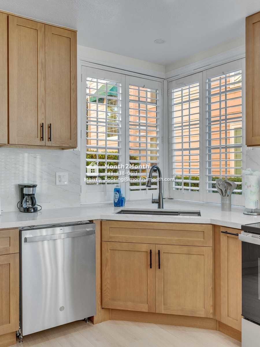 Portrait original 20260112095615 58e4941b indoor 20