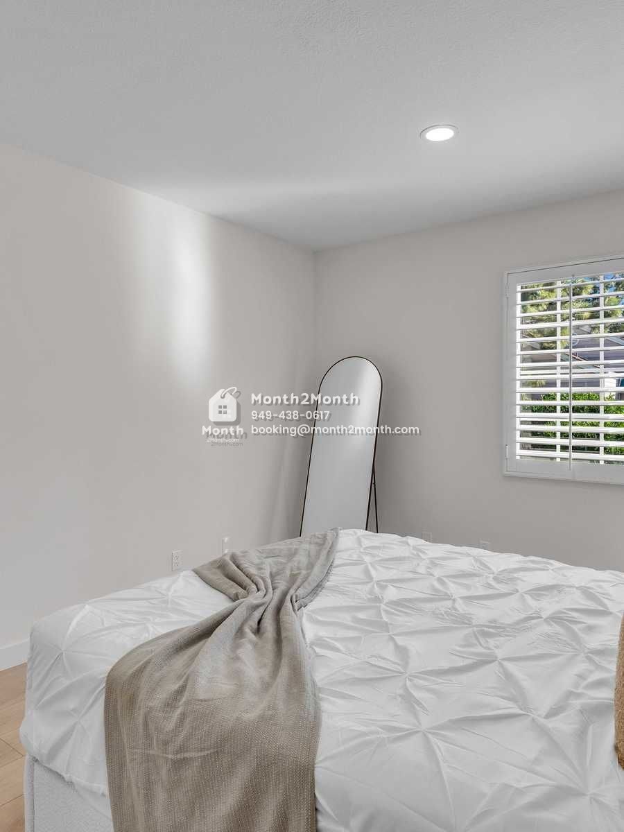 Portrait original 20260112112928 4e3634b8 indoor 41