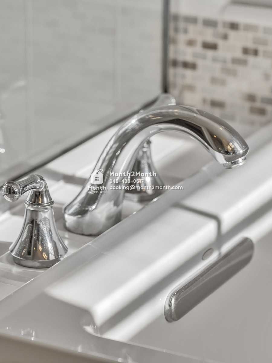 Portrait original 20260119185139 8d87a3c2 outdoor 06