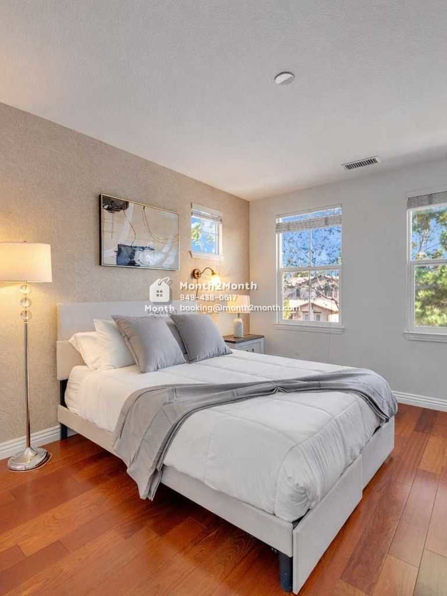 Portrait original 20260317114740 fde945ec indoor 17