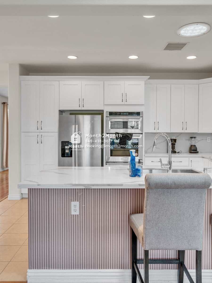 Portrait original 20260317115248 04be8131 indoor 36