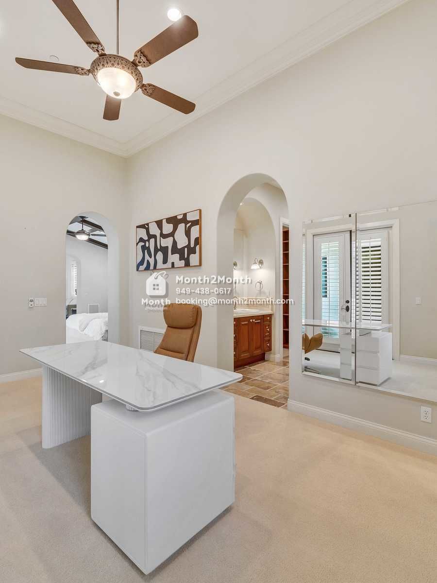 Portrait original 20260508041300 ee8d897c indoor 41